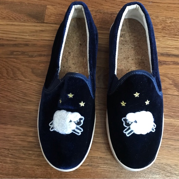 SOLD Soludos Lamb navy velvet slip on shoes 7.5 women’s - Picture 2 of 7
